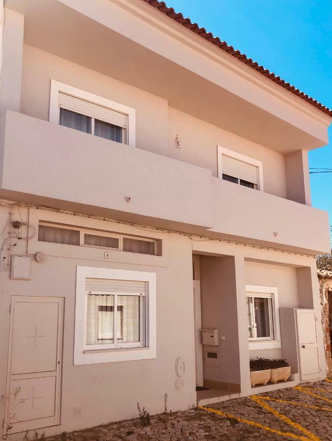 Casa Da Aldeia - Guest House Odiáxere Extérieur photo